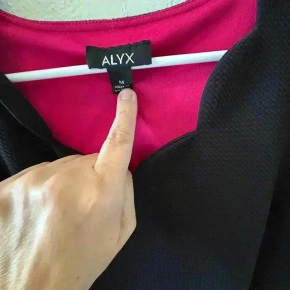 ALYX black flare blouse - Picture 3 of 4